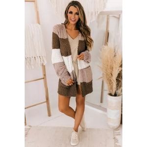 LAST ONE! Plus Size JASMINE Colorblock Popcorn Cardigan